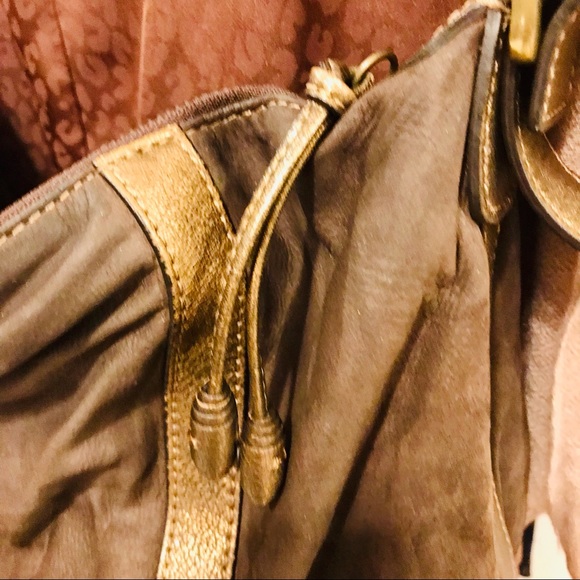 Cole Haan brown suede & golden brown leather hobo shoulder bag. Good used cdtn - Picture 9 of 10